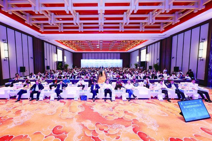 竞逐绿色新赛道 跑出行业新发展——第九届建筑装饰绿色发展大会在山东济南召米乐 M6米乐开(图1)
