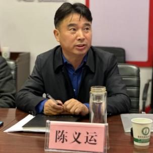 市建协建筑装饰分会学习《关于促米乐M6 米乐进民营经济发展壮大的意见》暨装饰产业发展座谈会圆满召开(图1)