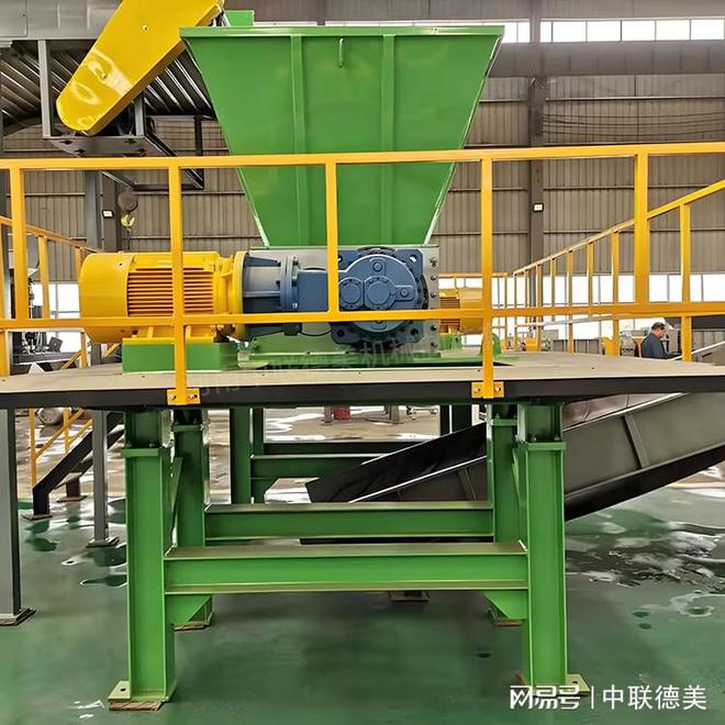 建筑装修垃圾分拣机-天津建筑装修垃圾筛分机-中联德美(图2)