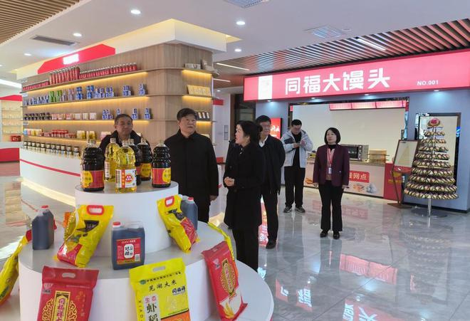 河北省商业联合会考察调研千喜鹤、双鸽等9家企业(图1)
