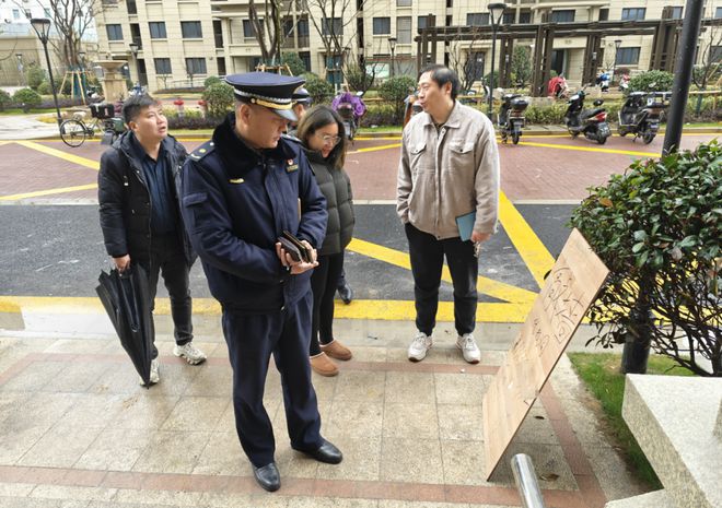 “一锤”5万起？小区400余户居民已开工TA们主动出击不留执法“真空期”！(图2)