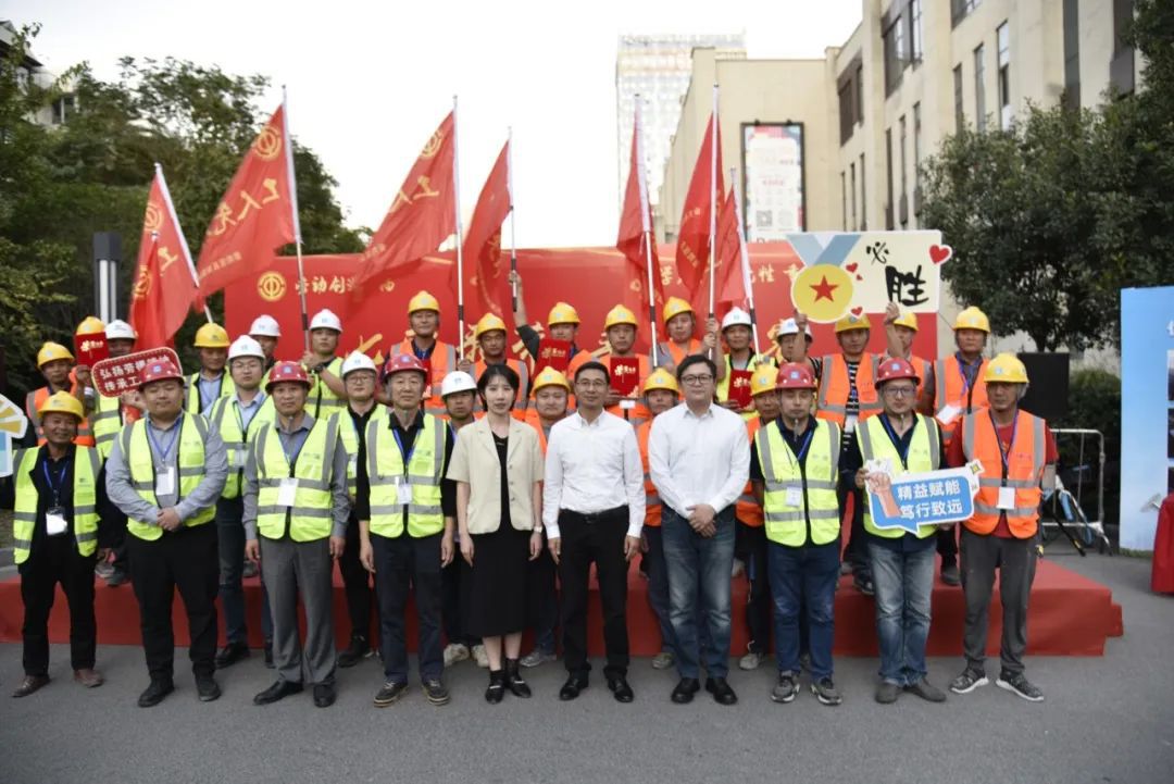 喜获各类区级荣誉普陀的他们焕发青春之光(图6)
