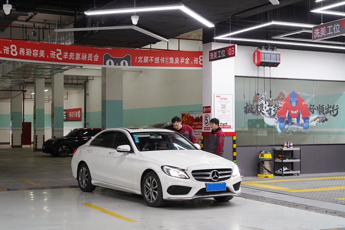 俩月开新店、两年开两店、单店会员超4500！汽后小白辞百万年薪换道超车(图2)