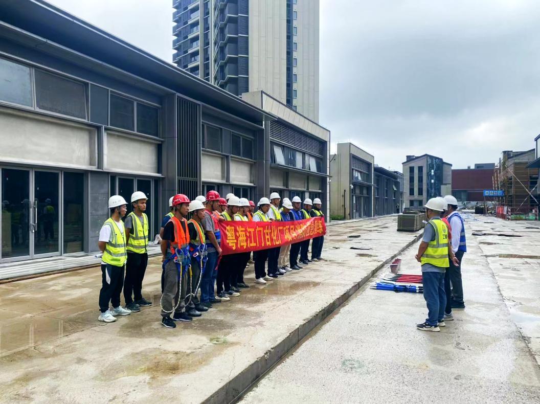 致敬劳动者完工倒计时！中建二局装饰公司深圳分公司粤海江门项目“五一”假期不停工 坚守岗位保工期(图4)