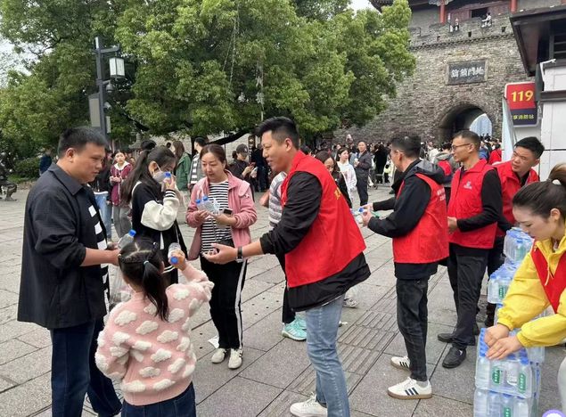 跨越发展 共绘蓝图市青企协建筑装饰委员会2024年上半年工作回顾(图7)